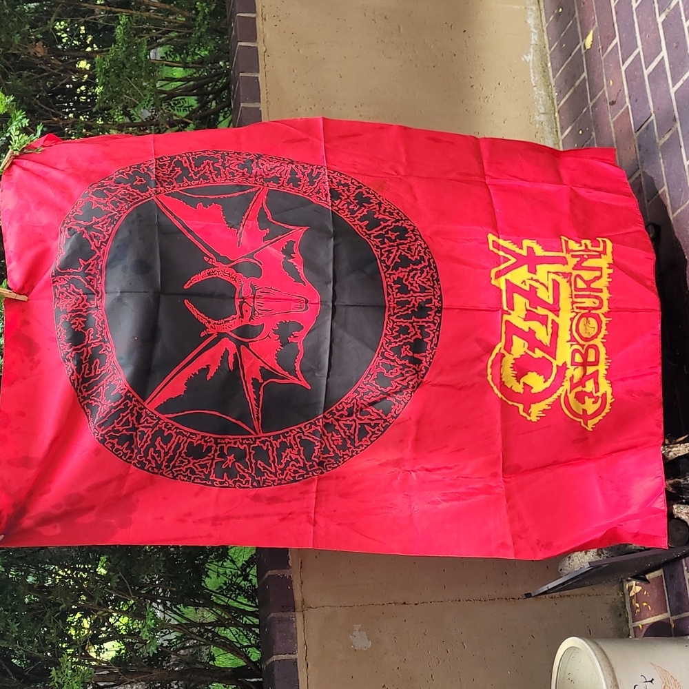 OZZY OZBOURNE Banner 60x44, VTG 1990'S